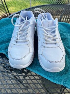 White Athletic Sneakers - shoes 4 crews
